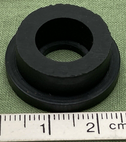 NEW GENUINE ARCTIC CAT 0612-466 BUSHING MOUNTING EXHAUST PIPE