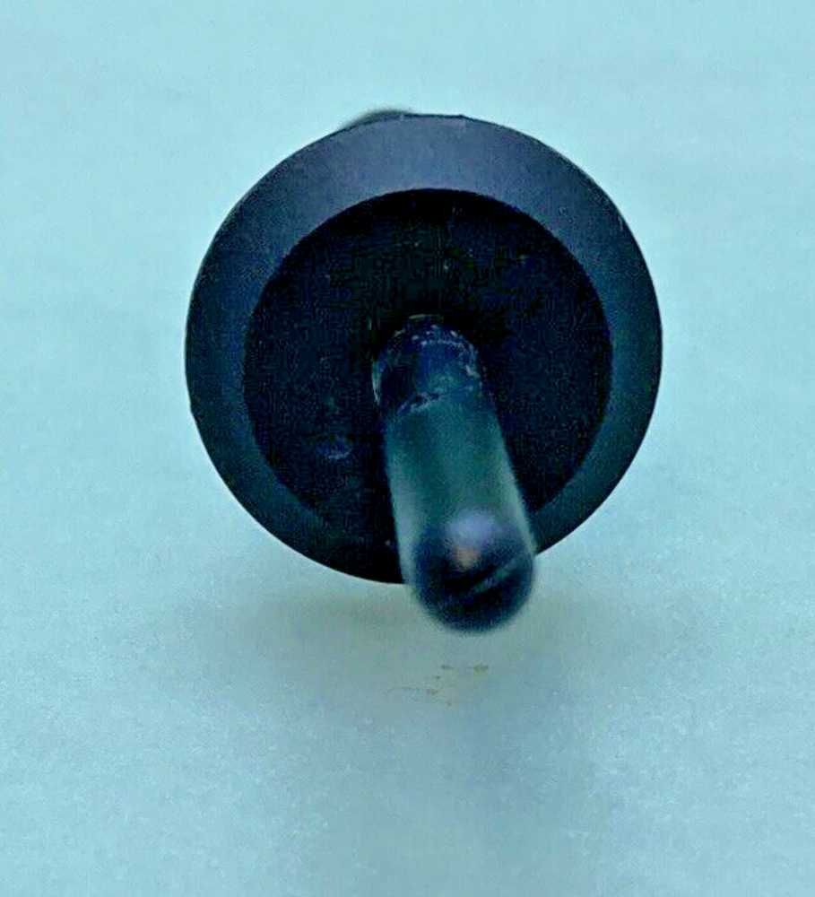 QTY 5 NEW REPLACES ARCTIC CAT 0423-168 RIVET, PLASTIC