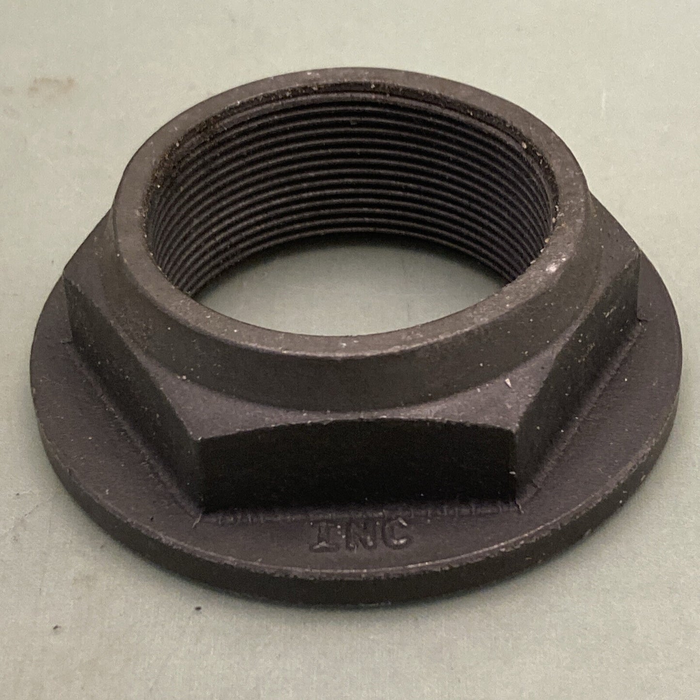NEW GENUINE MACK 3915531 NUT, Pinion Nut