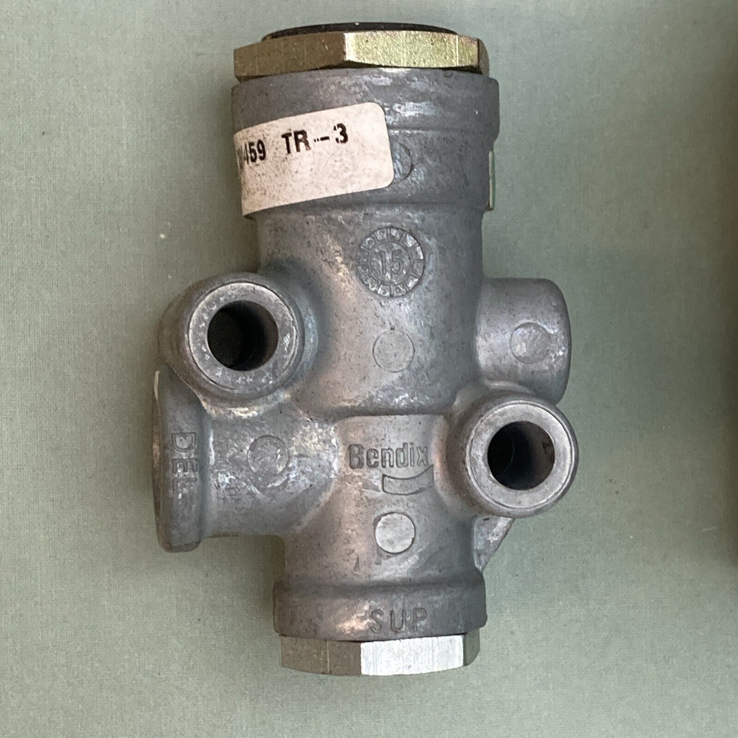 NEW GENUINE BENDIX 281459N TR-3 Series 40 psi Die Cast Zinc Inversion Valve