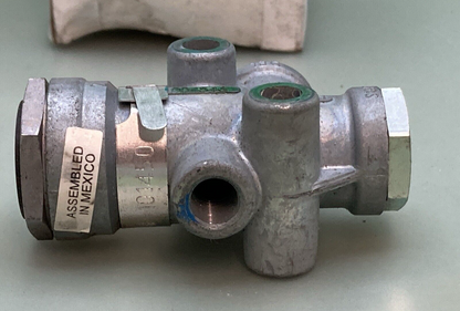 NEW GENUINE BENDIX 101450N TR-3 Series 40 psi Inversion Valve