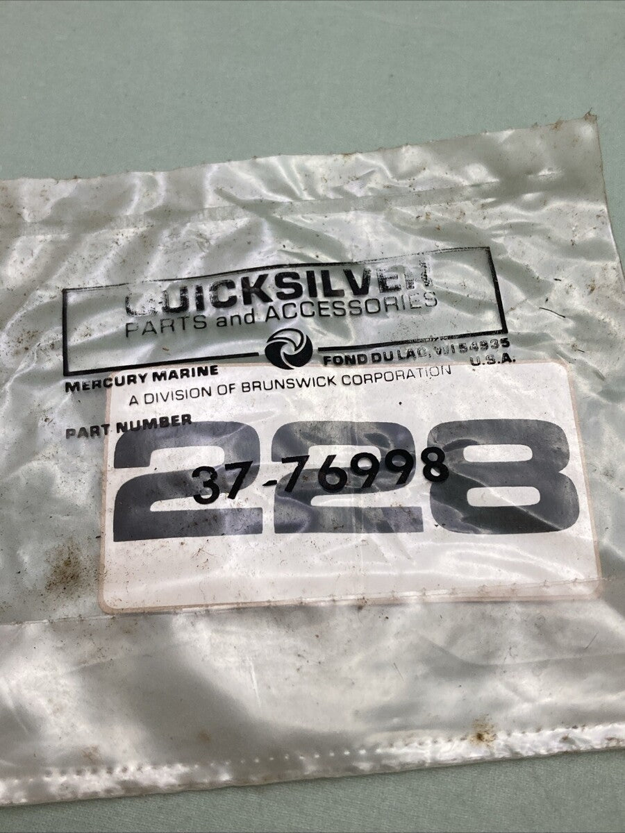 NEW GENUINE MERCURY QUICKSILVER 37-76998 DECAL