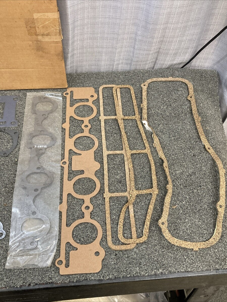 NEW GENUINE MERCURY 27-72479 OVERHAUL GASKET SET, INCOMPLETE SET