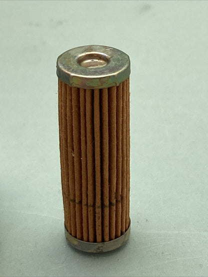 QTY 2 NEW WIX FILTERS 33052 FUEL FILTER