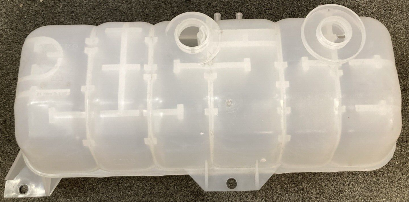 NEW VOLVO 1674916 COOLANT EXPANSTION TANK