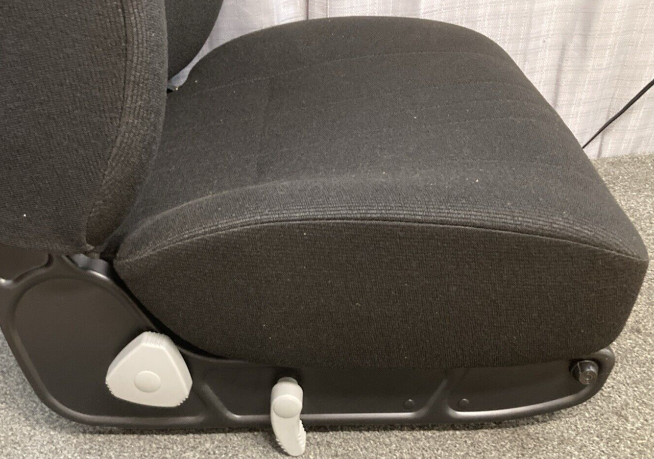 NEW NATIONAL SEATING 0074043AG05 CHAIR CAPTAIN BLACK MORDURA HIGH BACK 21" WIDTH