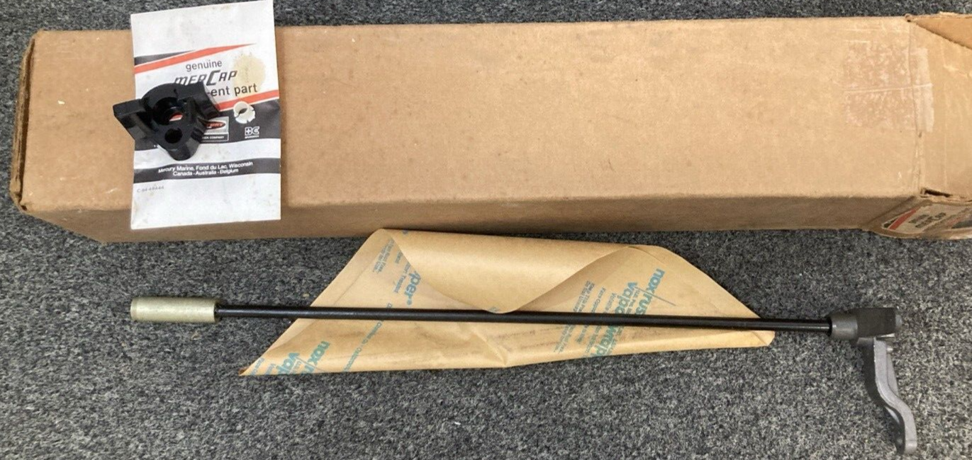 NEW GENUINE MERCURY 57244A3 SHAFT ASM BTTM COWL SHF LINK MARINE 500