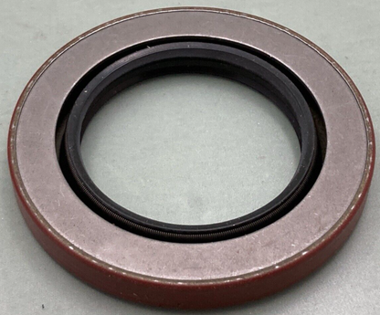 NEW GENUINE FEDERAL MOGUL 413470 OIL SEAL 2.125 X 3.371 X 0.375