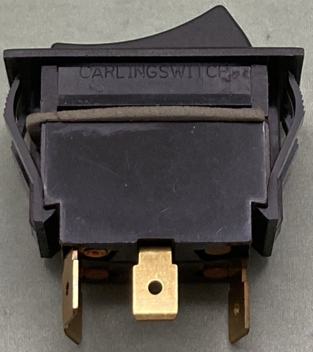 NEW GENUINE SIERRA RK40370 ROCKER SWITCH ILLUMINATED