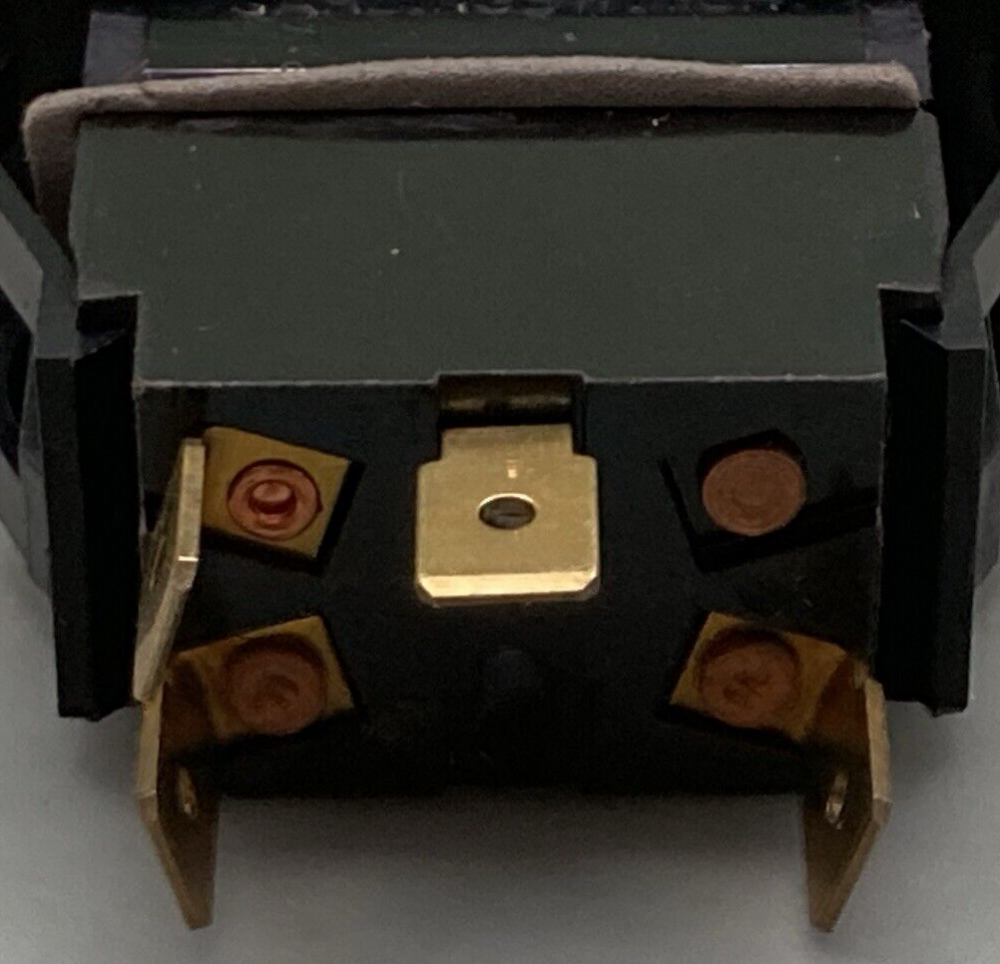 NEW GENUINE SIERRA RK40370 ROCKER SWITCH ILLUMINATED