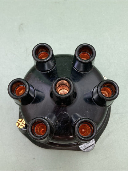 NEW REPLACES DELCO REMY D316R 800057 DISTRIBUTOR CAP