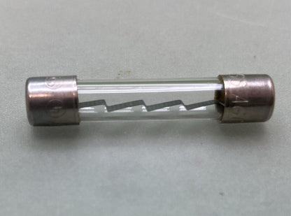 QTY 4 NEW GENUINE TIGERSHARK 0630-055  FUSE, 6 AMP 3AG SUPERSEDED 0630-014