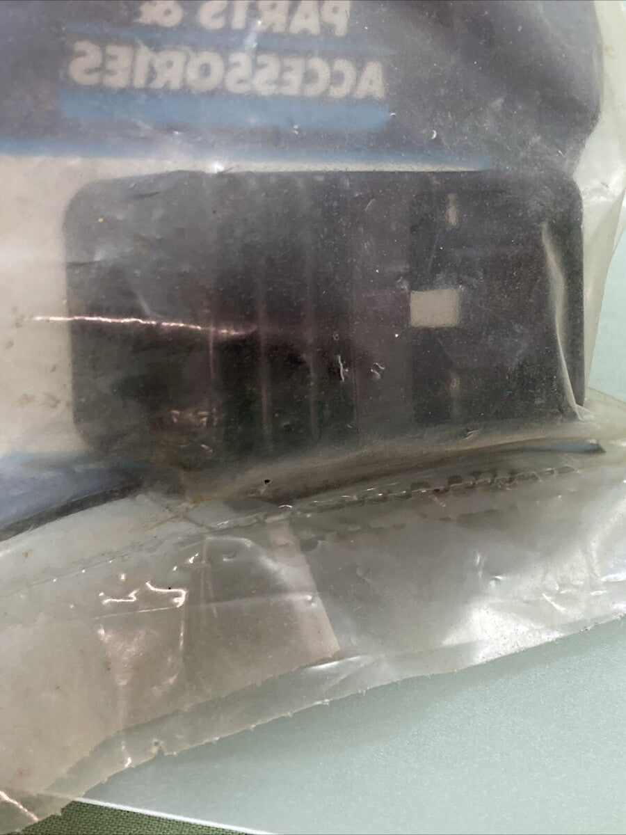 NEW GENUINE MERCURY QUICKSILVER 12081 1 LATCH