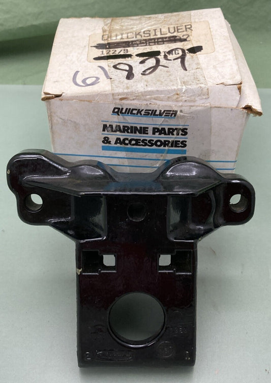 NEW GENUINE MERCURY QUICKSILVER 61829 BRACKET THERMOSTAT HOUSING
