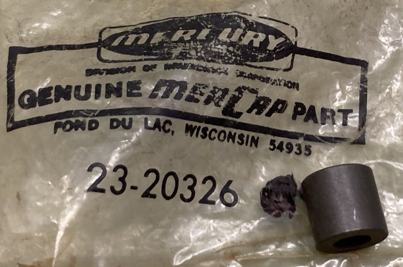 NEW GENUINE MERCURY QUICKSILVER 23-20326 SPACER TOP COWL STUD