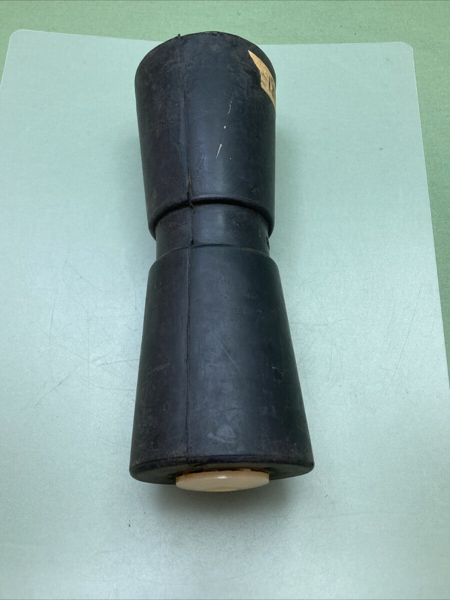 NEW MOELLER 90811 10" KEEL ROLLER