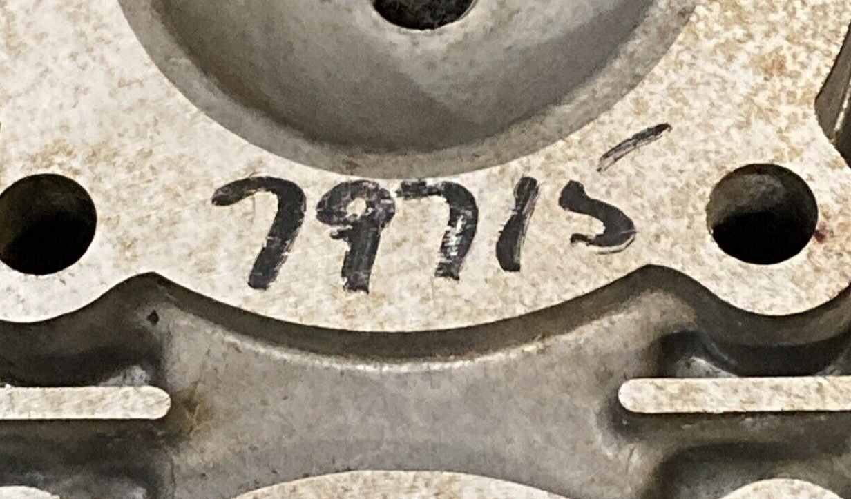 MERCURY QUICKSILVER 79715 CYLINDER HEAD