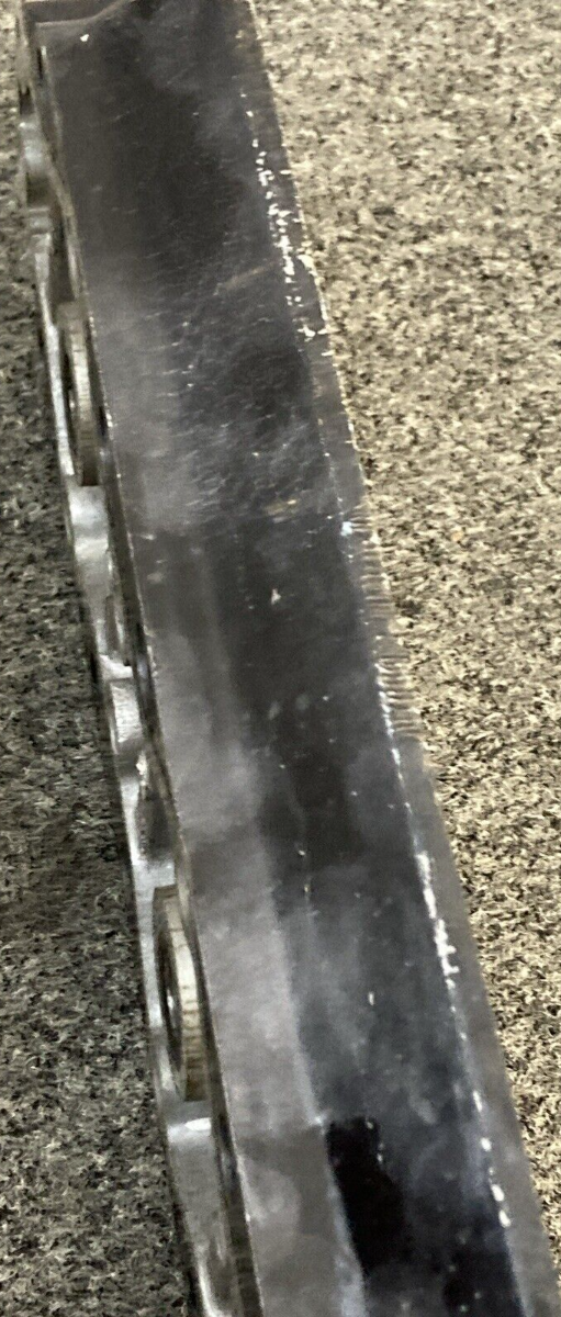 MERCURY QUICKSILVER 79715 CYLINDER HEAD