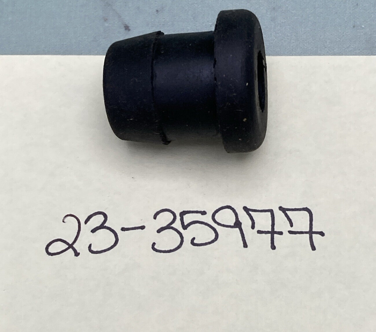 NEW REPLACES MERCURY QUICKSILVER 23-35977 BUSHING