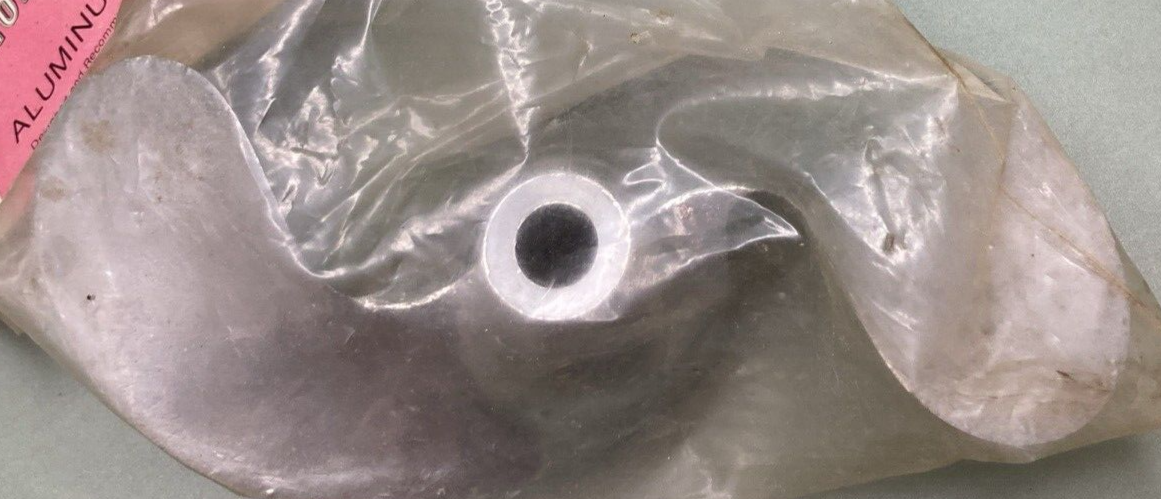 NEW GENUINE SHORTY EVANS 200 Die Cast Aluminum Propeller SilverTrol Large Hub