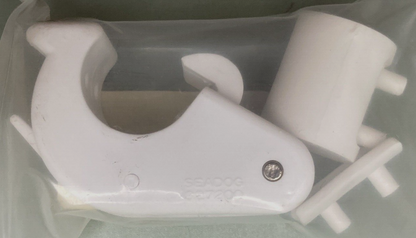 NEW GENUINE SEA-DOG 327200 FENDER MATE BRACKET