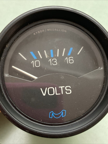 NEW MEDALLION KYSOR VOLTAGE GAUGE DYNA-TORQUE MOVEMENT
