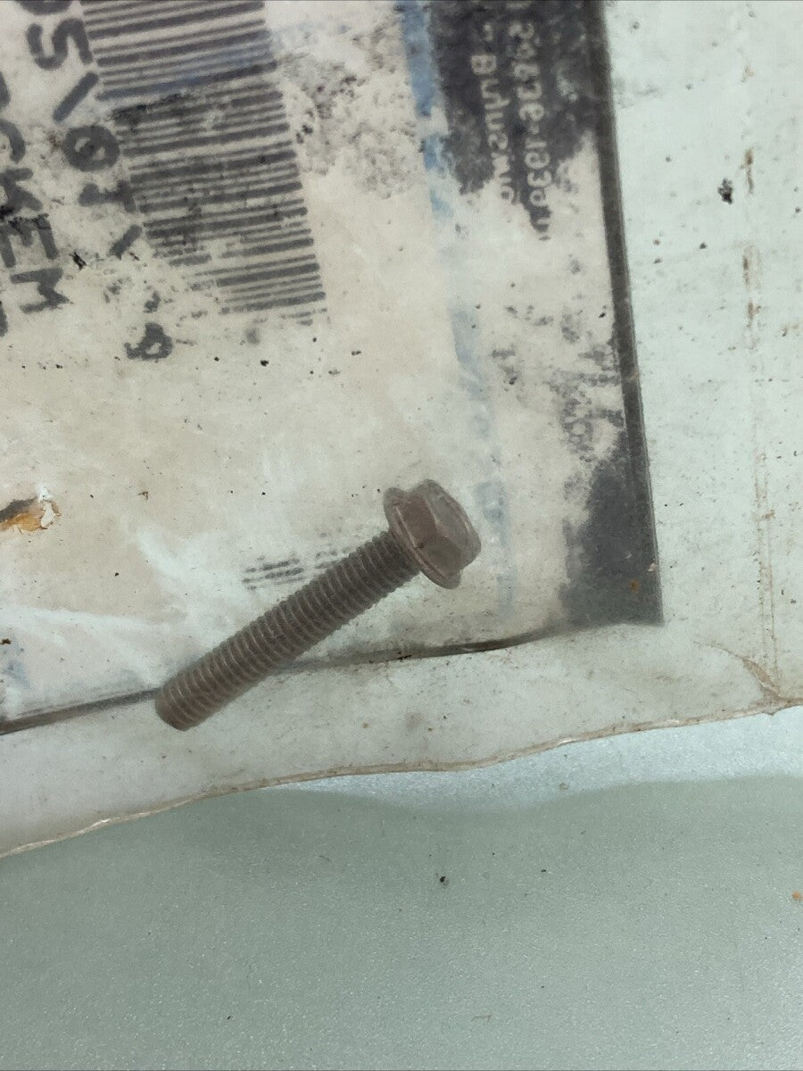 NEW MERCURY QUICKSILVER 10-40011 SCREW
