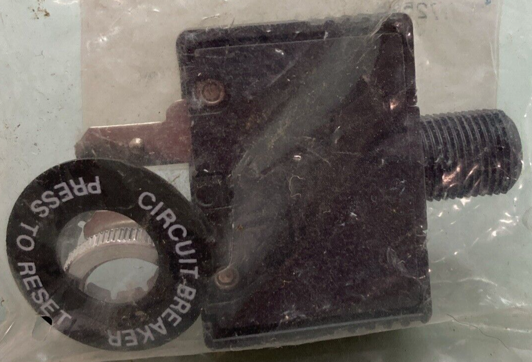 NEW 72535 30 AMP CIRCUIT BREAKER W/ HARDWARE