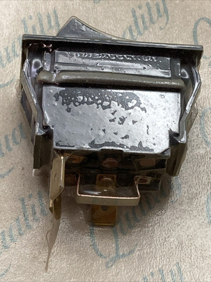 NEW QUALITY MARINE PRODUCTS BP5199 ROCKER SWITCH