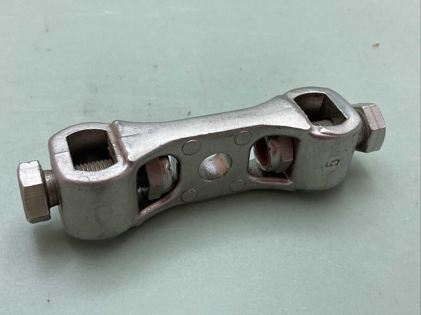 NEW MERCURY 88319 COUPLING