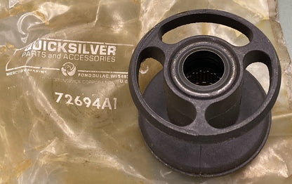 NEW GENUINE MERCURY QUICKSILVER 72694A1 BEARING CARRIER G HSNG ASM OUTBOARD 20HP