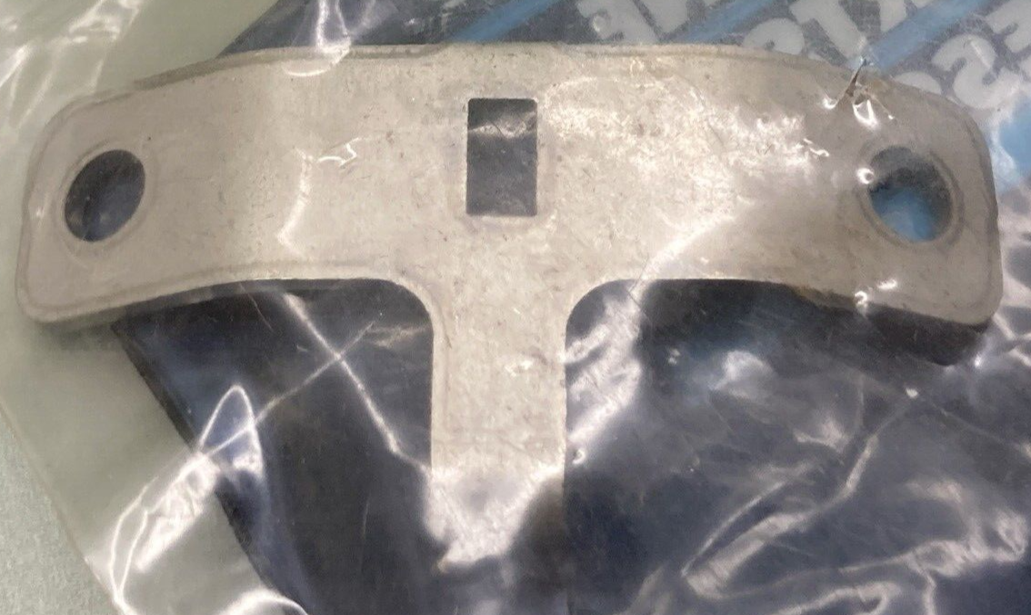 NEW GENUINE MERCURY QUICKSILVER 45798 BRACKET SUPPORT WATER SEALING