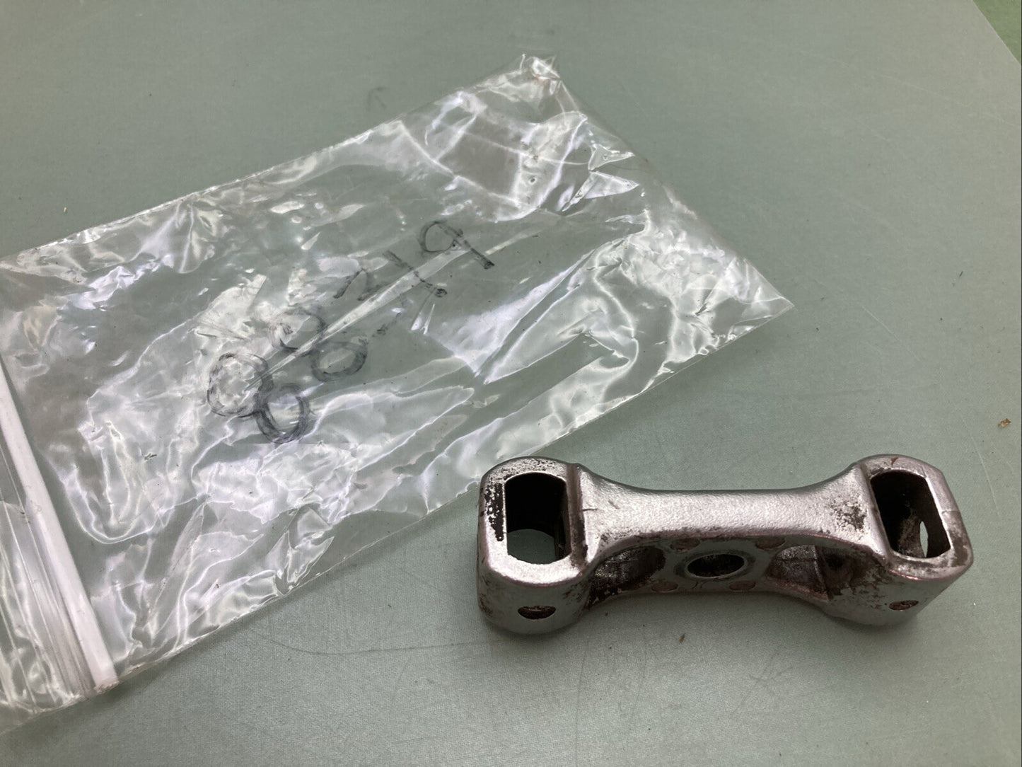 MERCURY 88319 COUPLING
