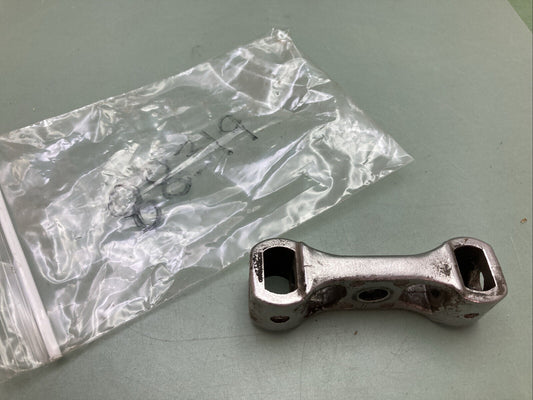 MERCURY 88319 COUPLING