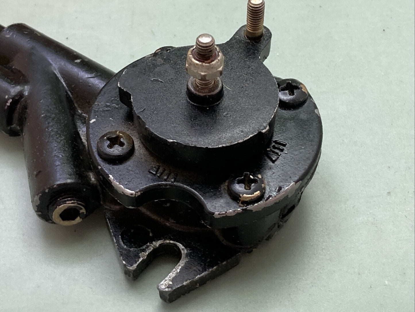 MERCURY QUICKSILVER 76812A4 VALVE BODY ASSEMBLY