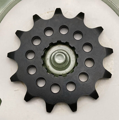 NEW SUNSTAR 32513 STEEL POWERDRIVE FRONT SPROCKET 13T KAW-SUZ-YAM