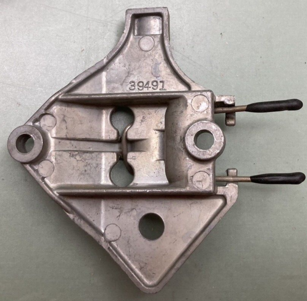 NEW GENUINE MERCURY 39660A1 REMOTE CONTROL ATTACHMENT KIT MERC 200