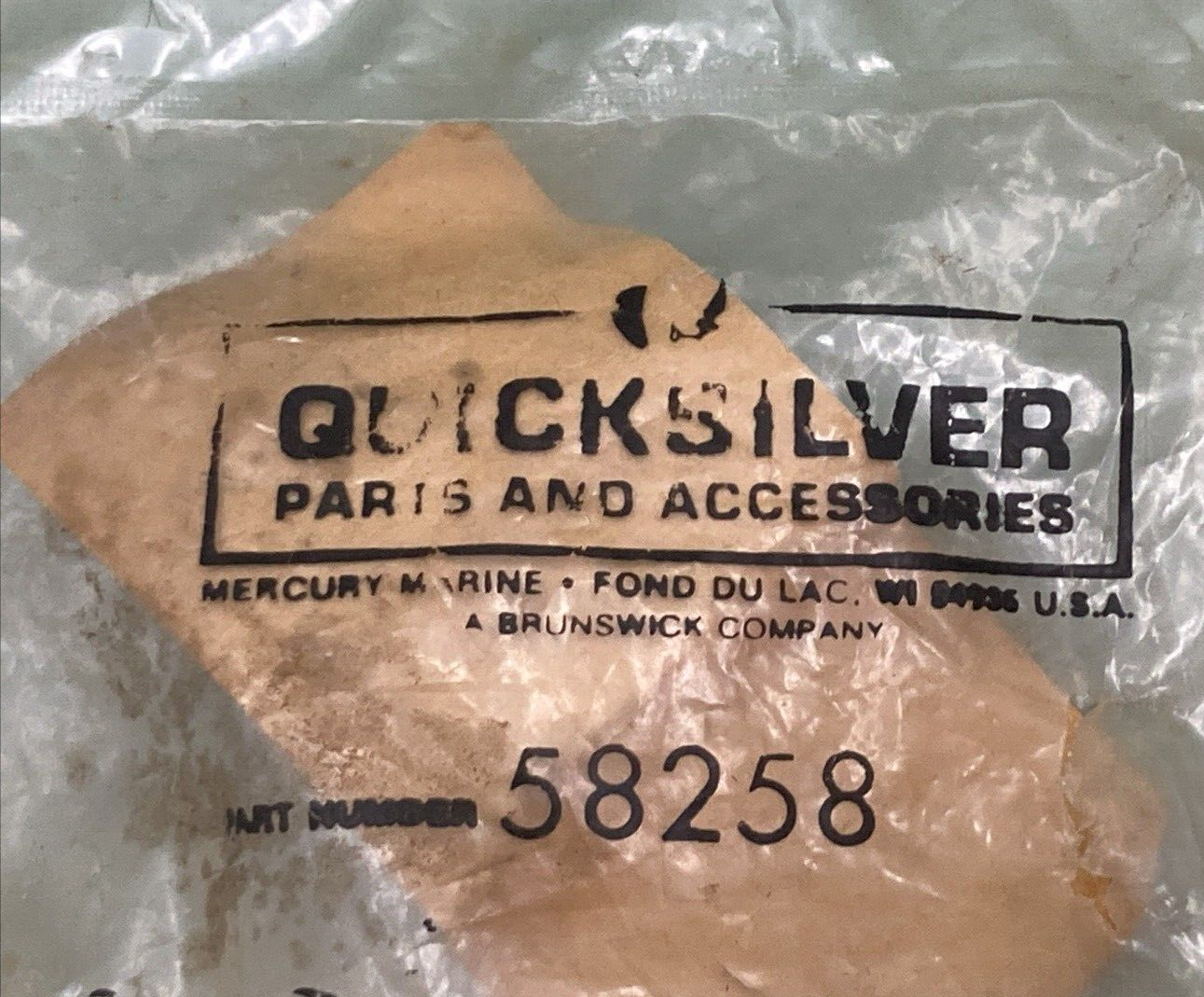 NEW GENUINE MERCURY 58258 CLAMP DISTRIBUTOR TO INTAKE MANIFOLD