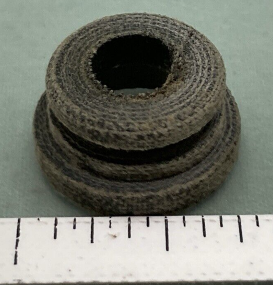 NEW GENUINE MERCURY 58657 ROPE GUIDE PLASTIC