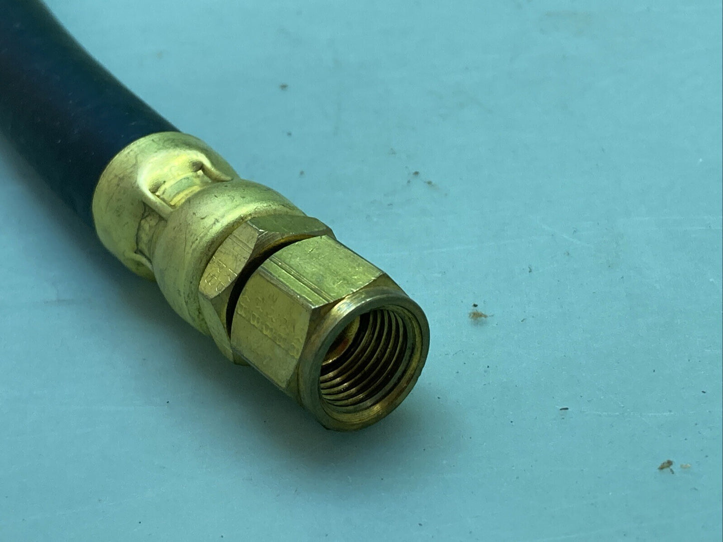 NEW MERCURY QUICKSILVER 32-8054781 OIL HOSE