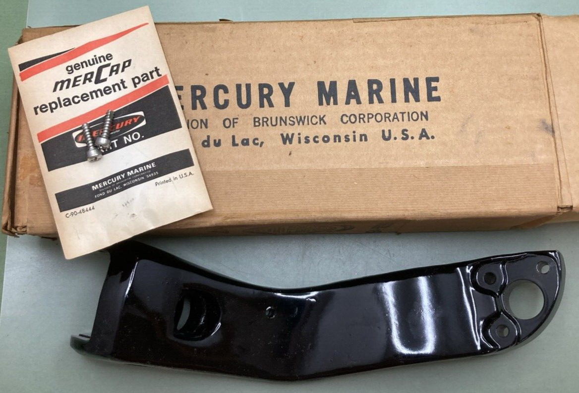 NEW GENUINE MERCURY 68768A2 BRACKET STEERING ARM W/ SCREWS