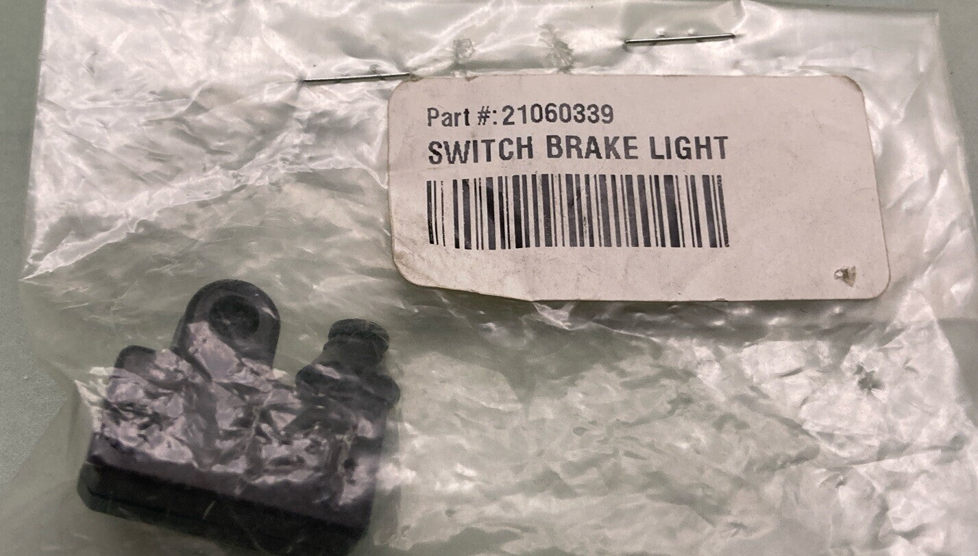 NEW REPLACES EMGO 46-50741 BRAKE LIGHT SWITCHES SUPERSEDE 21060339