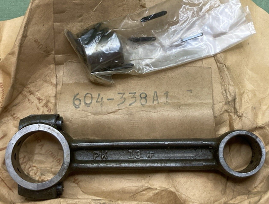 NEW GENUINE MERCURY QUICKSILVER 604-338A1 CONNECTING ROD ASSEMBLY