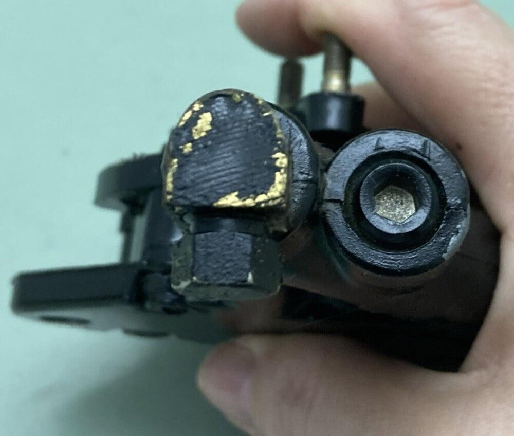 NEW GENUINE MERCURY QUICKSILVER 76812A4 VALVE BODY ASM REVERSE LOCK