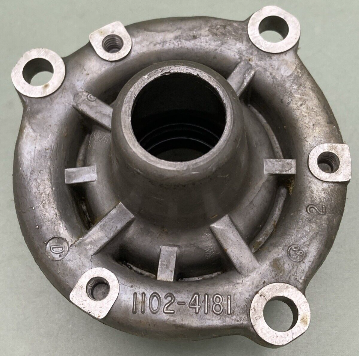 NEW GENUINE MERCURY 1102-4181A1 END CAP ASM MANIFOLD EXHAUST