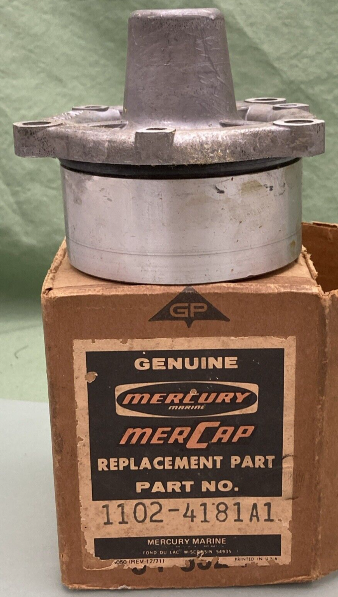 NEW GENUINE MERCURY 1102-4181A1 END CAP ASM MANIFOLD EXHAUST