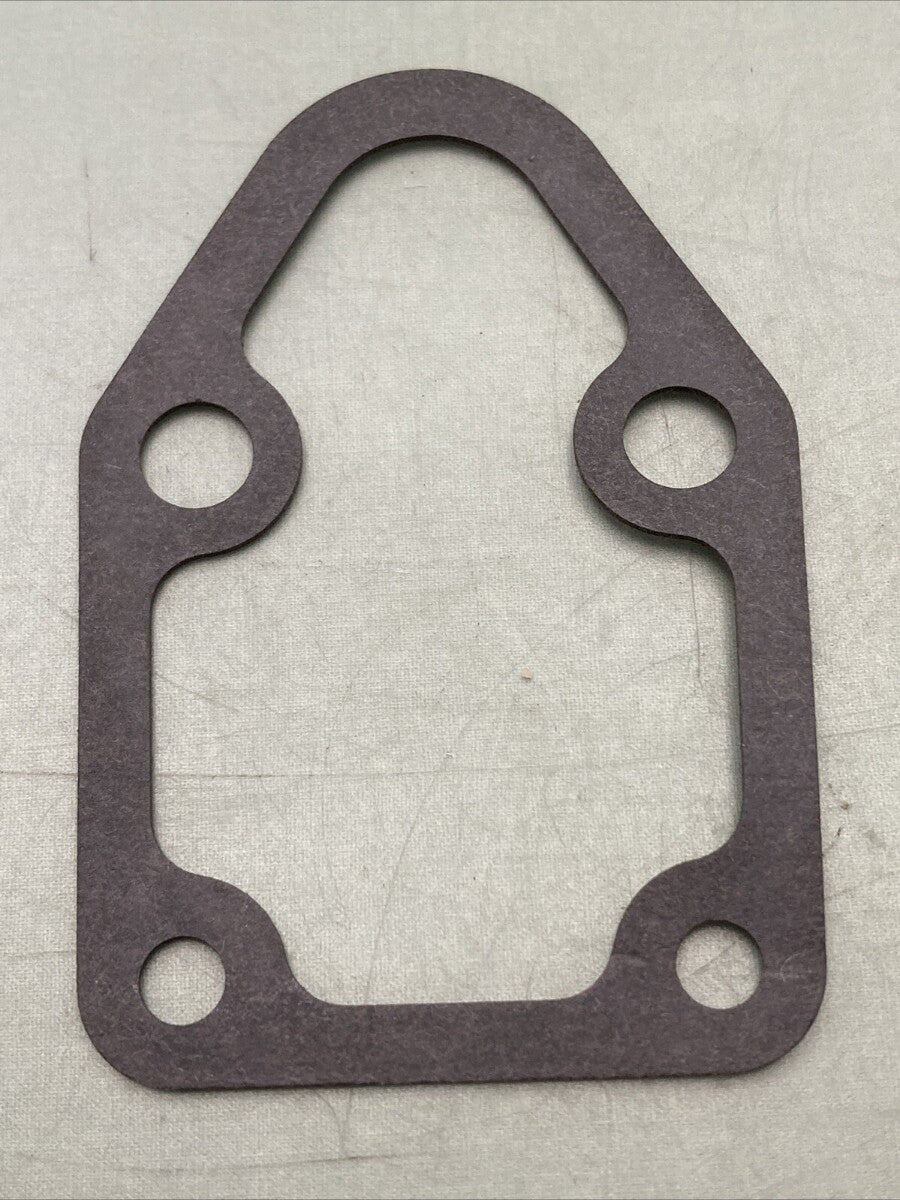 NEW EVINRUDE JOHNSON 3852113 PLATE TO ENGINE GASKET