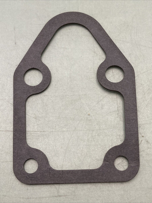 NEW EVINRUDE JOHNSON 3852113 PLATE TO ENGINE GASKET