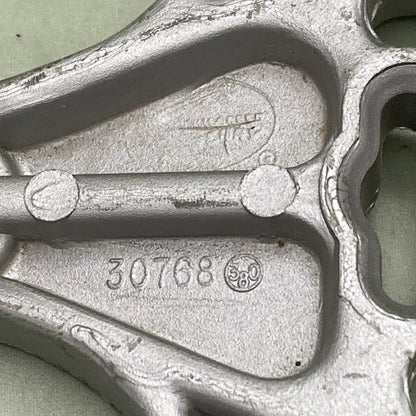 NEW GENUINE MERCURY QUICKSILVER 30768 BRACKET RECTIFIER MOUNT BOTTOM COWL ASM