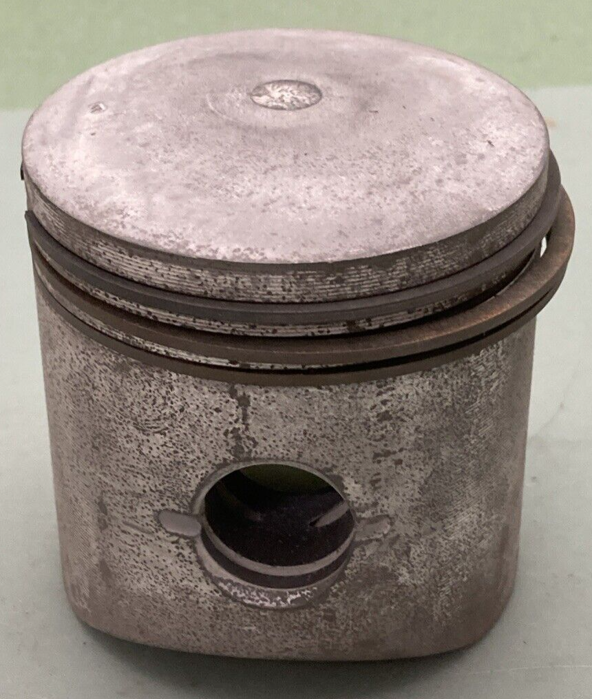 NEW GENUINE MERCURY 748-3924A1 PISTON ASSEMBLY